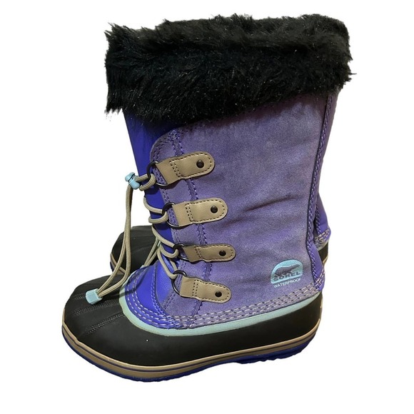 Sorel Purple Joan of Arctic Boots w/Faux Fur Trim - Picture 7 of 12